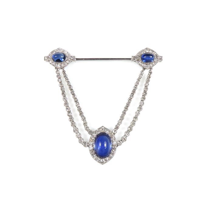   Cartier - Early 20th century cabochon sapphire and diamond cluster swag jabot pendant brooch | MasterArt